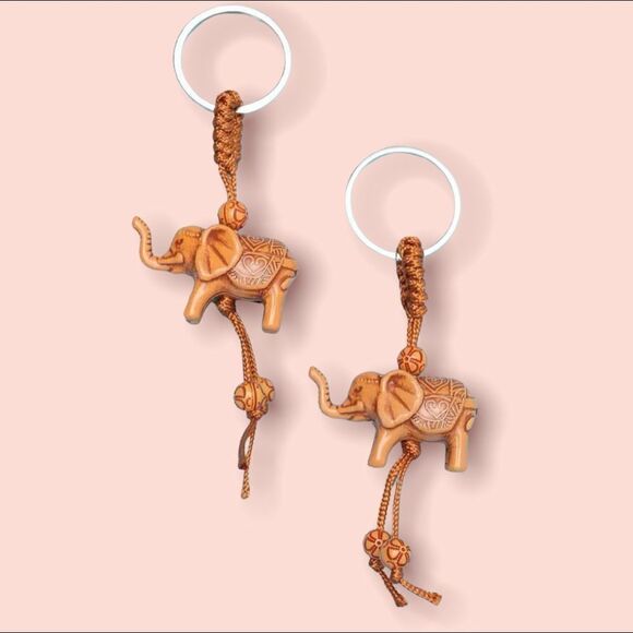 3/$25❗️2pc Lucky Elephant Keychain - Picture 1 of 3